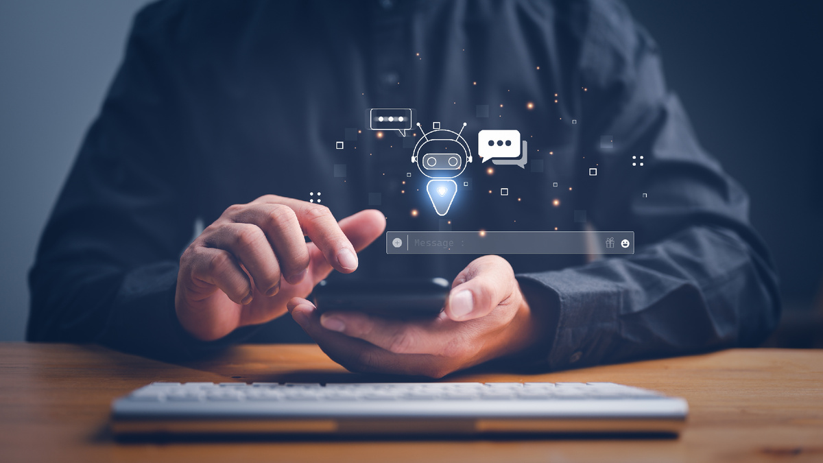 @LookerStudio/Shutterstock.com