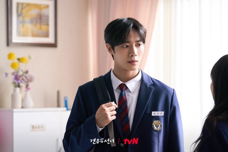 В дораме "Гён У и Фея" 