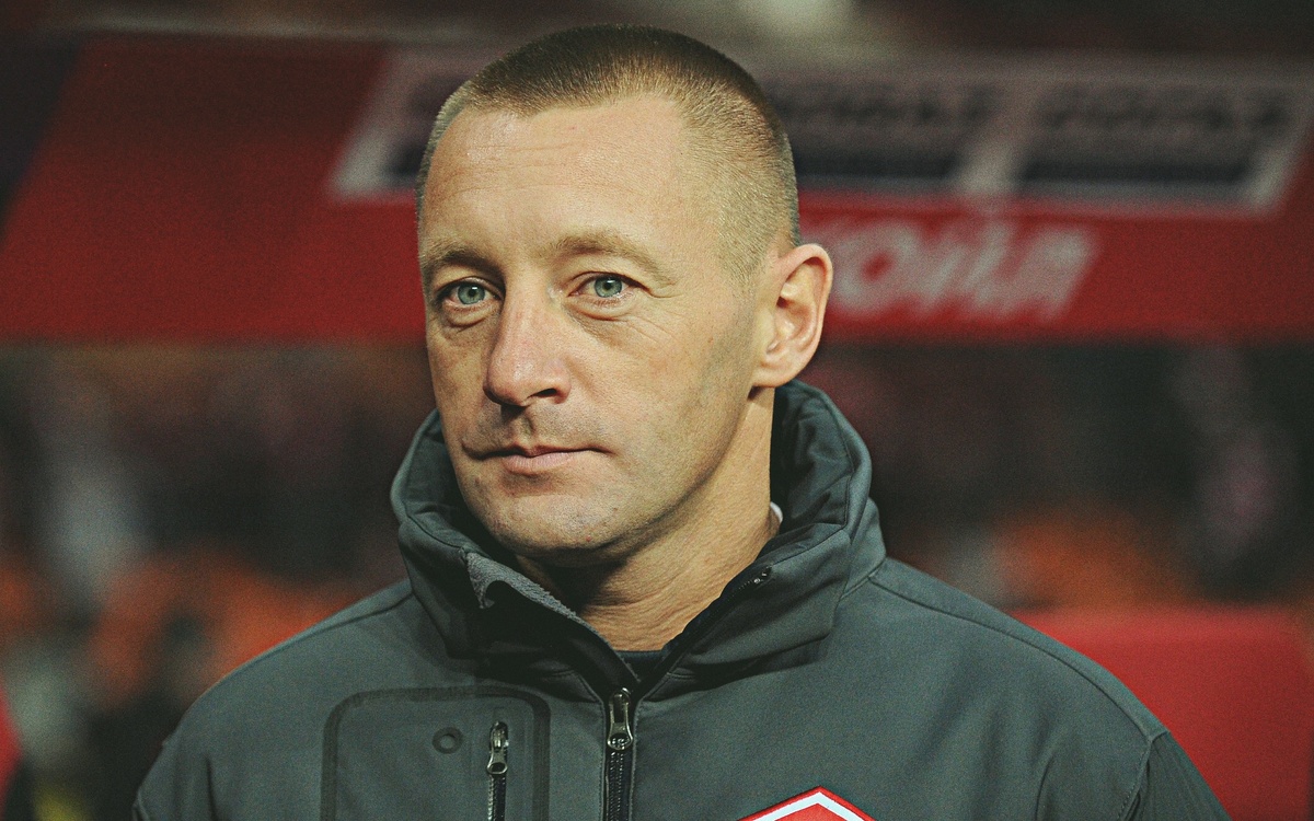 После службы Андрей Тихонов планировал работать грузчиком