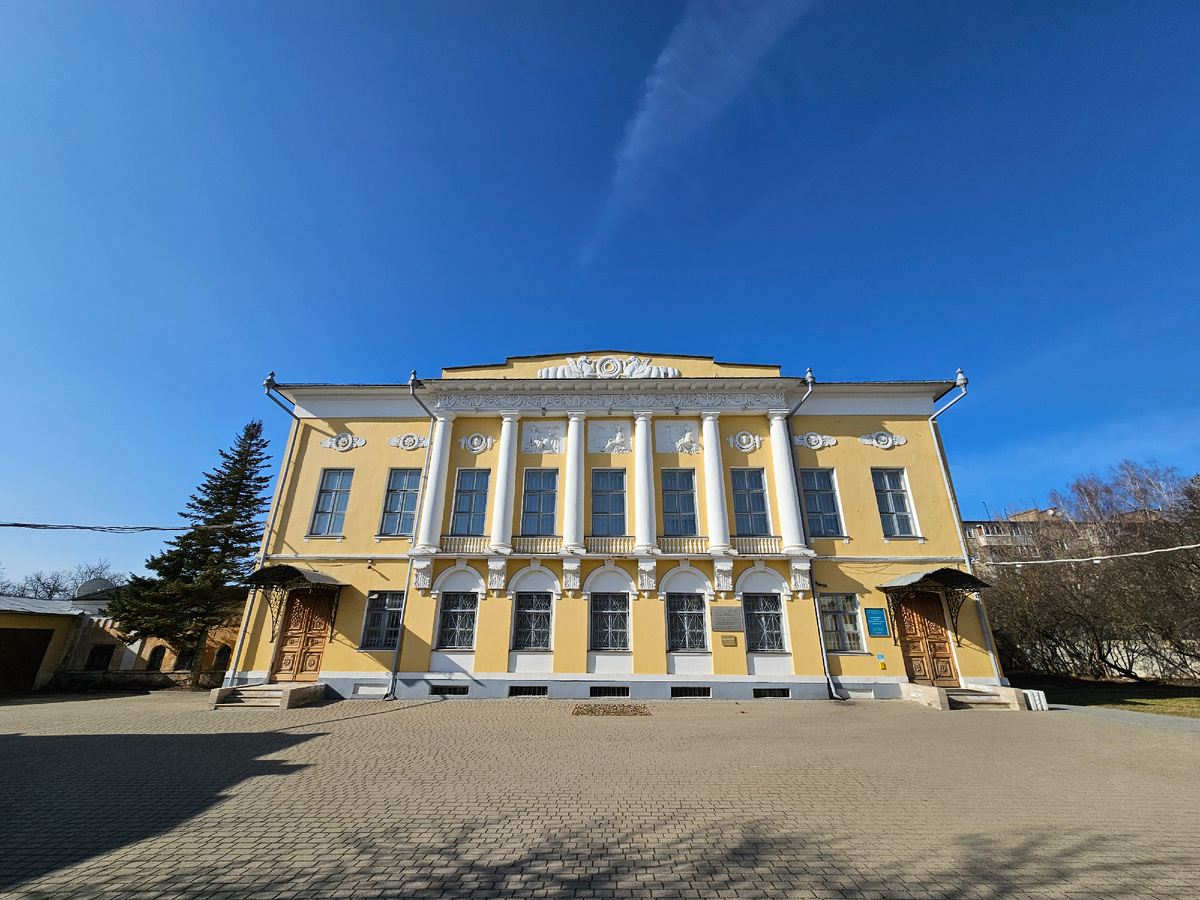 Калужский музей изобразительных искусств. Автор фото Корягина Светлана (Корга Арт).