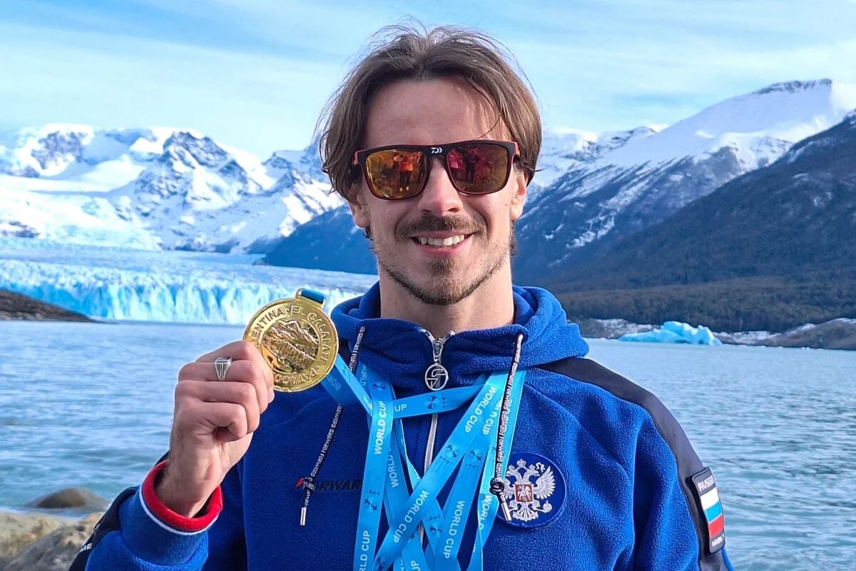    Пскович завоевал шесть медалей на Кубке мира по зимнему плаванию