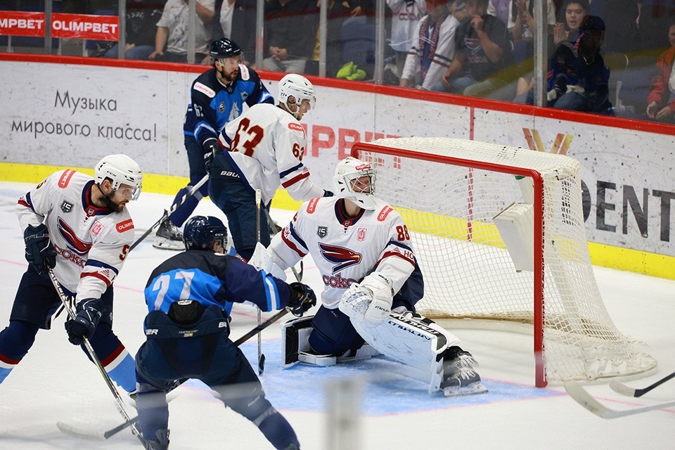    Кубок губернатора Алтайского края по хоккею Олег УКЛАДОВ