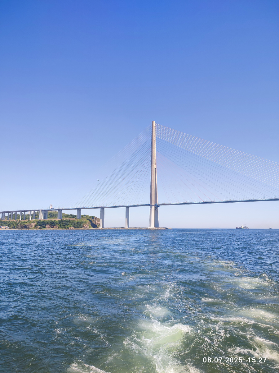 Русский мост. Фото автора.