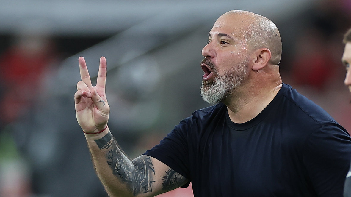    Деян Станкович.Александр Федоров