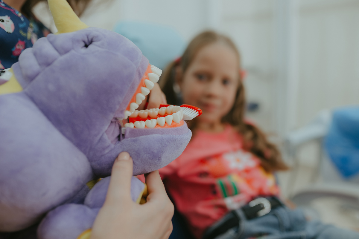 Только регулярные визиты к стоматологу помогут предотвратить многие заболевания. 