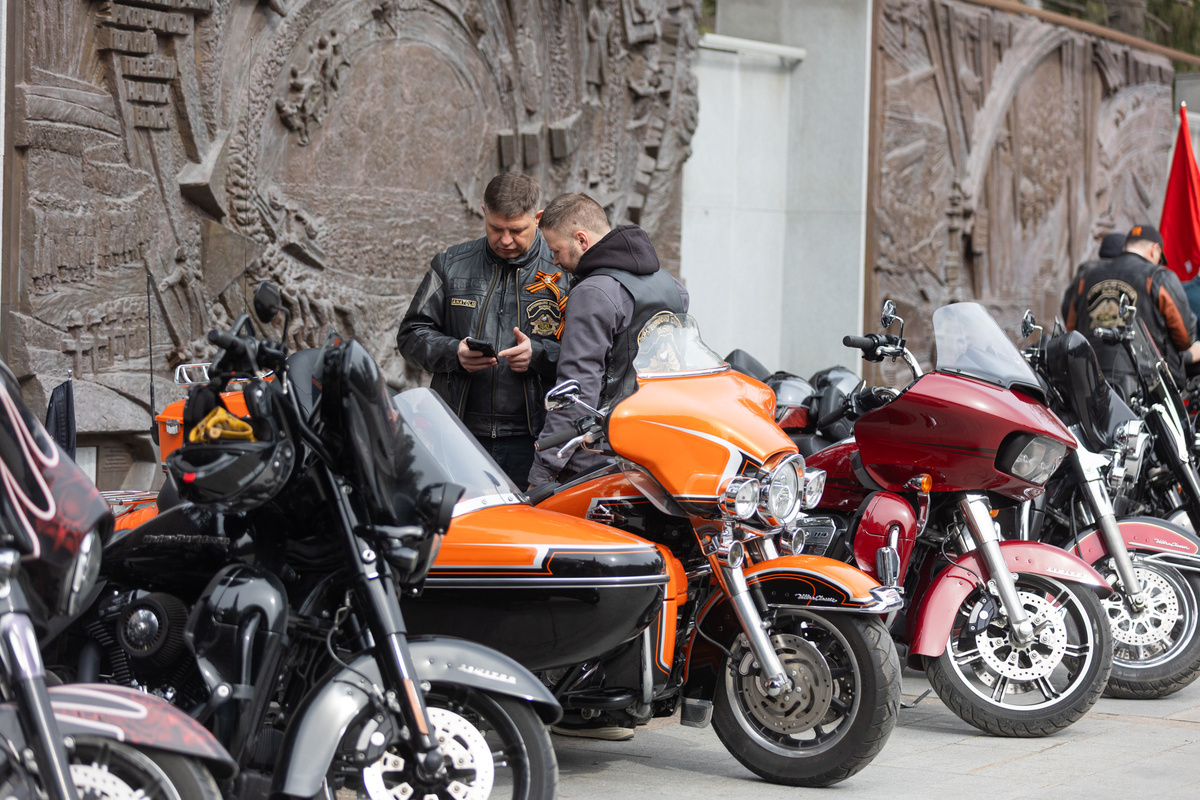 На Манежной площади развернется масштабный фестиваль байкеров.  Фото: Фото: ФедералПресс / Иван Кабанов