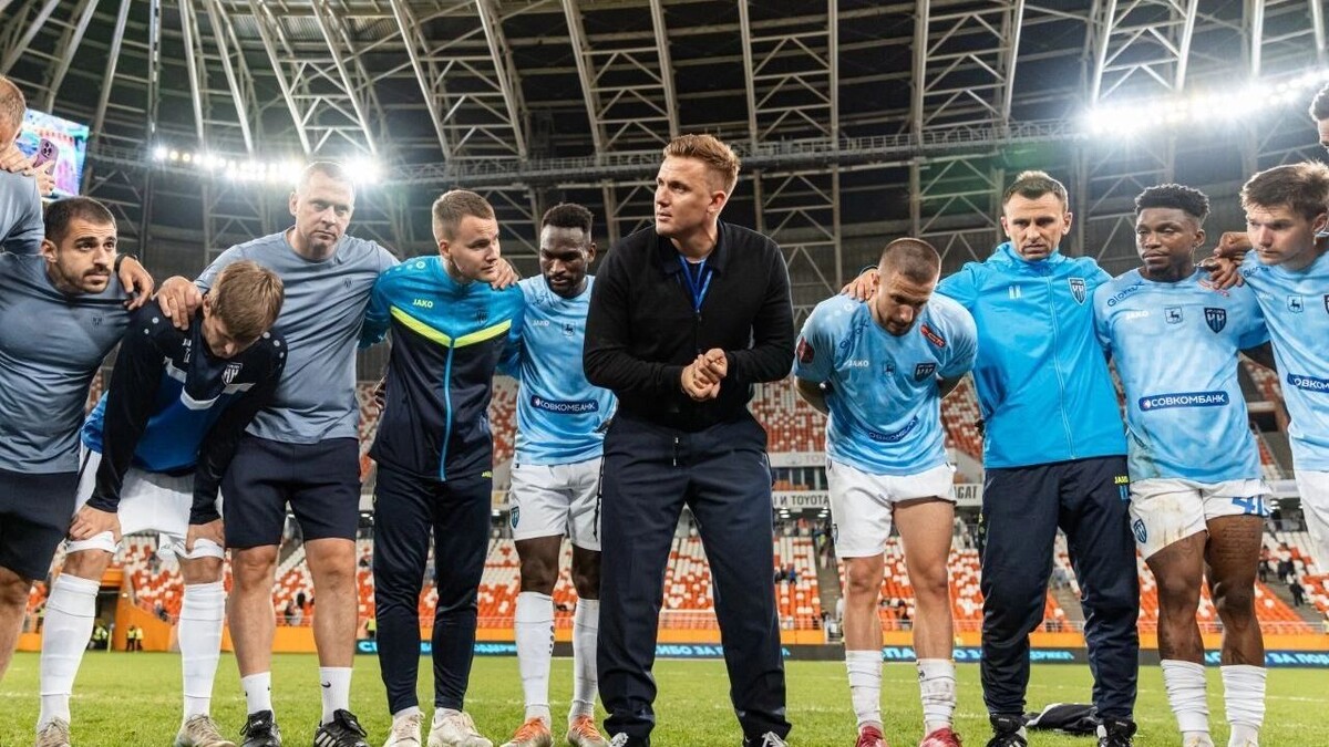     Источник: Telegram-канал «ФК Пари Нижний Новгород»