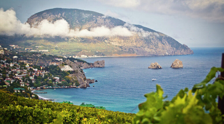    Гурзуф / travelcrimea.com