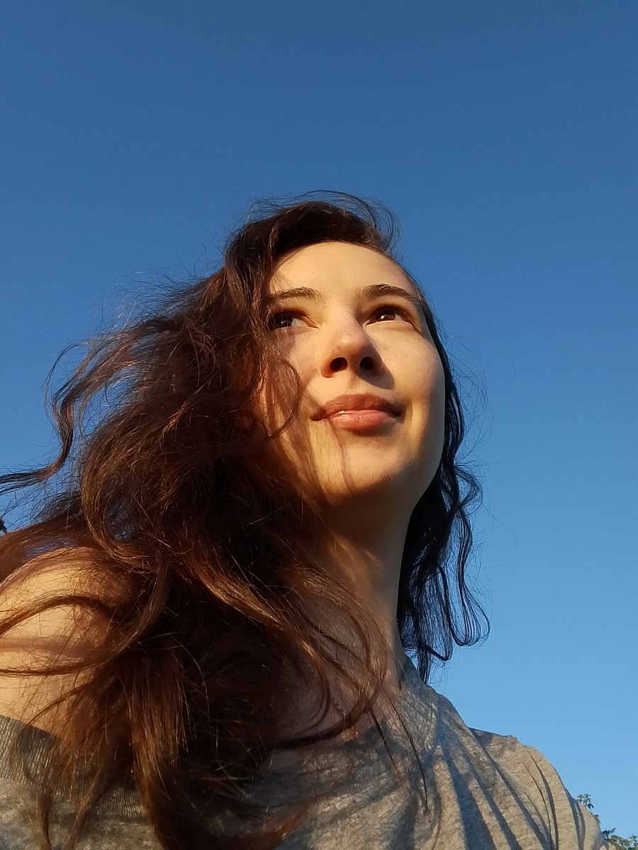 Я ))) очень нравится это фото, даже на аватарку его поставила 😊