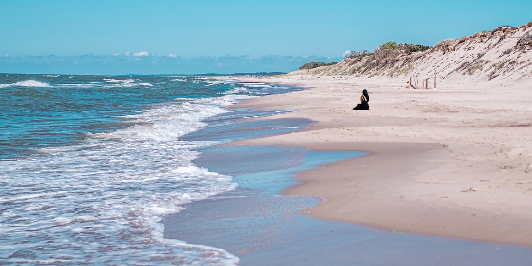 Лучшие пляжи Калининградской области: куда ехать за морем и атмосферой