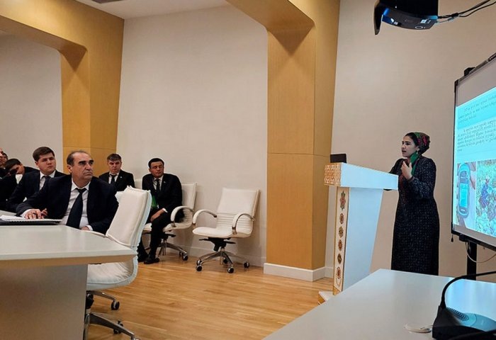 Научно-практический семинар в международном научно-технологическом парке Академии наук Туркменистана, 10 октября, 2024 г., Ашхабад, Туркменистан (Фото: TDH)