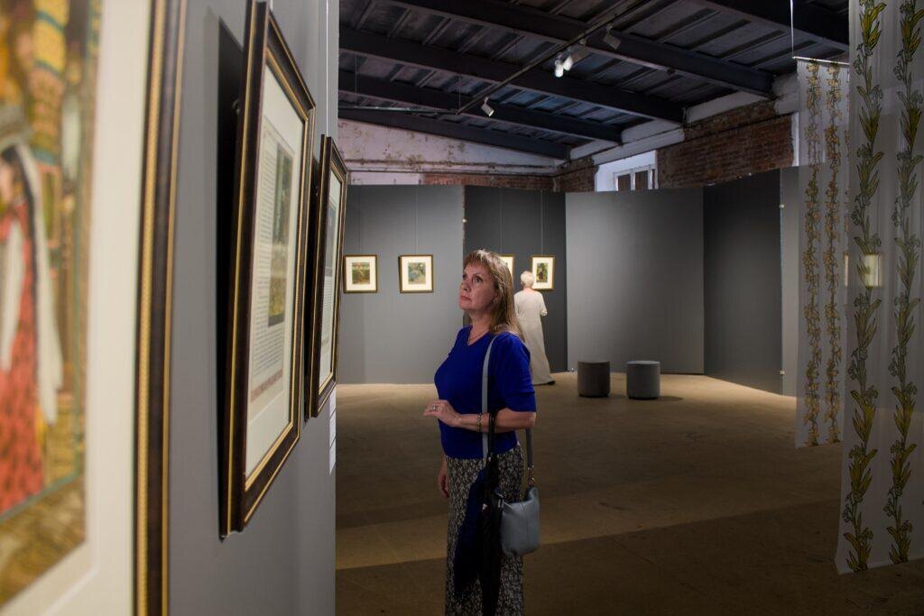 Листайте вправо, чтобы увидеть больше изображений