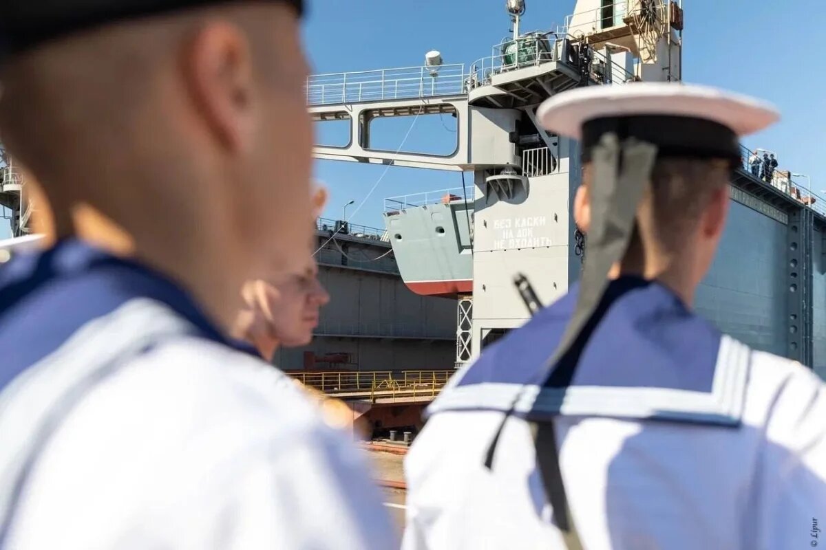    Имя героя блокады.