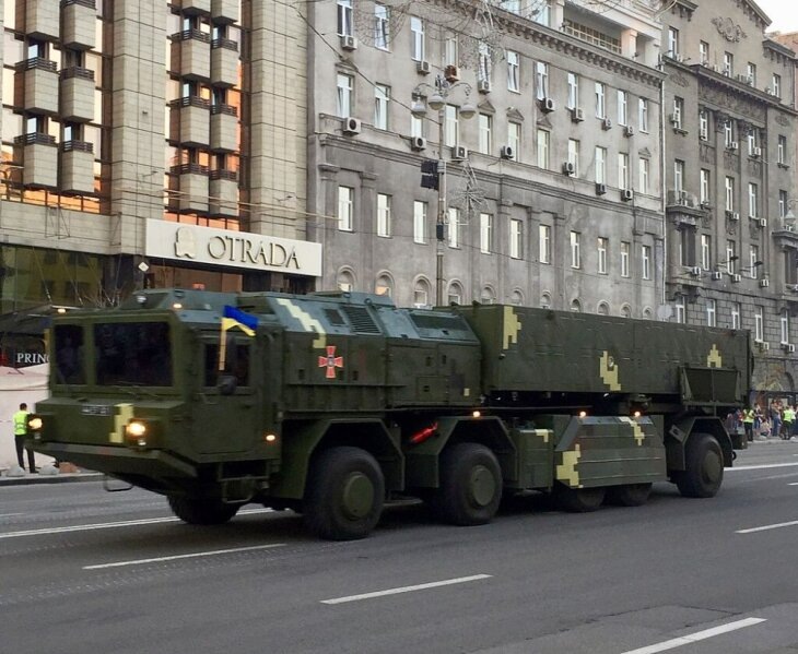     ОТРК "Сапсан" на параде в Киеве. Источник: Википедия.