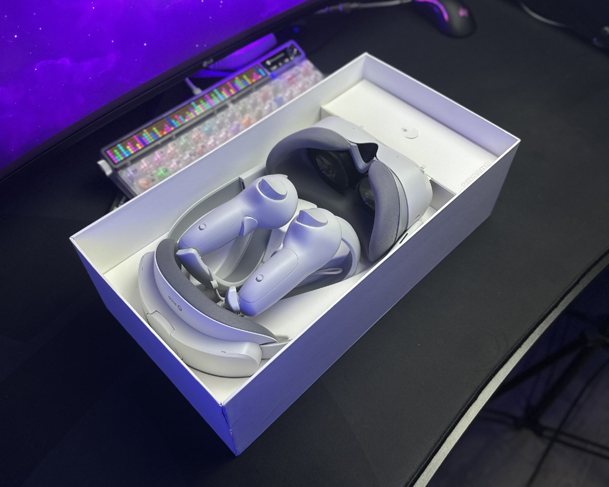 Распаковка PICO 4