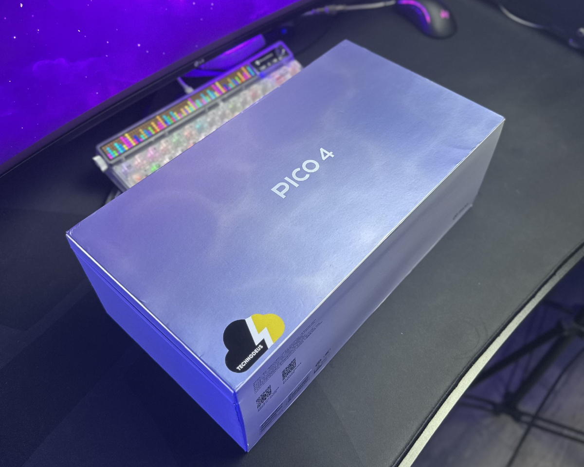 Коробка PICO 4
