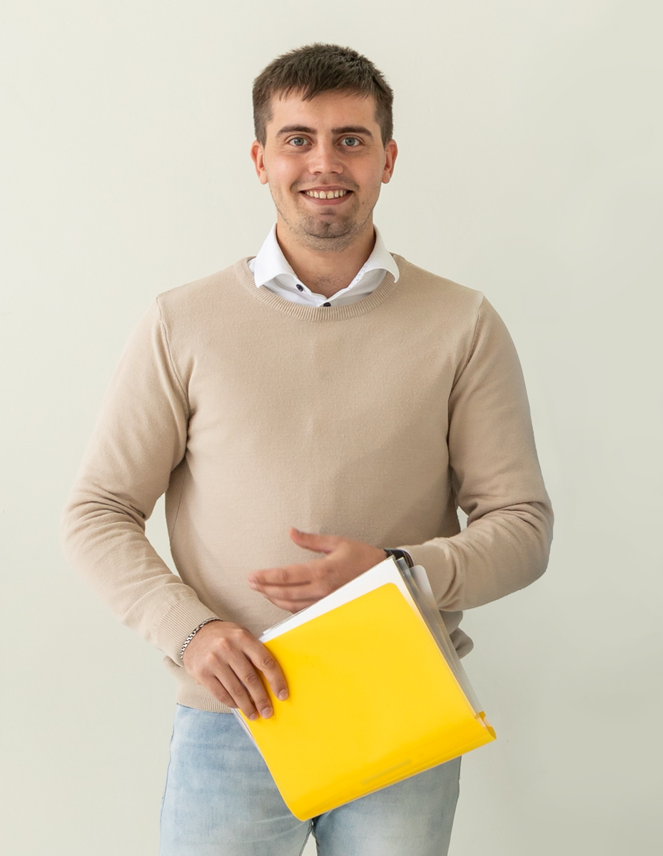 В достижении цели и создании технически правильного дизайн-проекта, который будет отвечать всем стандартам, а главное — вашим хотелкам, на курсе предусмотрены домашние задания и их проверка.
