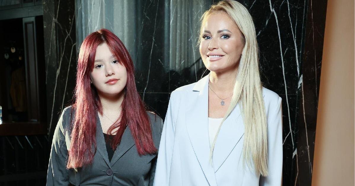 Мама и дчоь