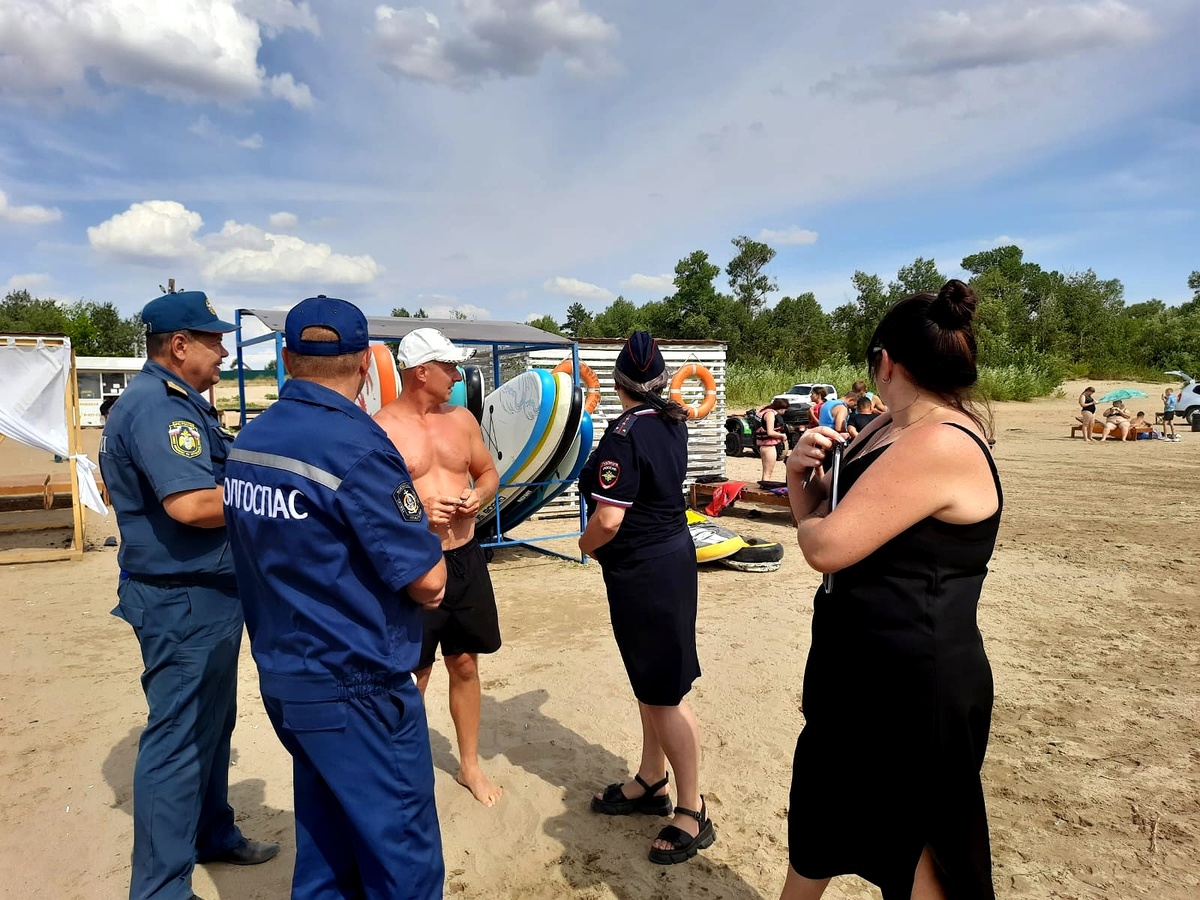 Спасатели провели рейды по местам отдыха у воды, включая несанкционированные зоны