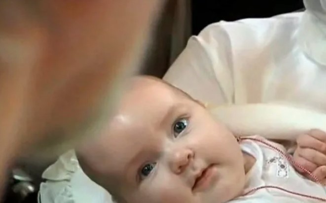 Алла Виктория родилась 1 декабря 2011 года.