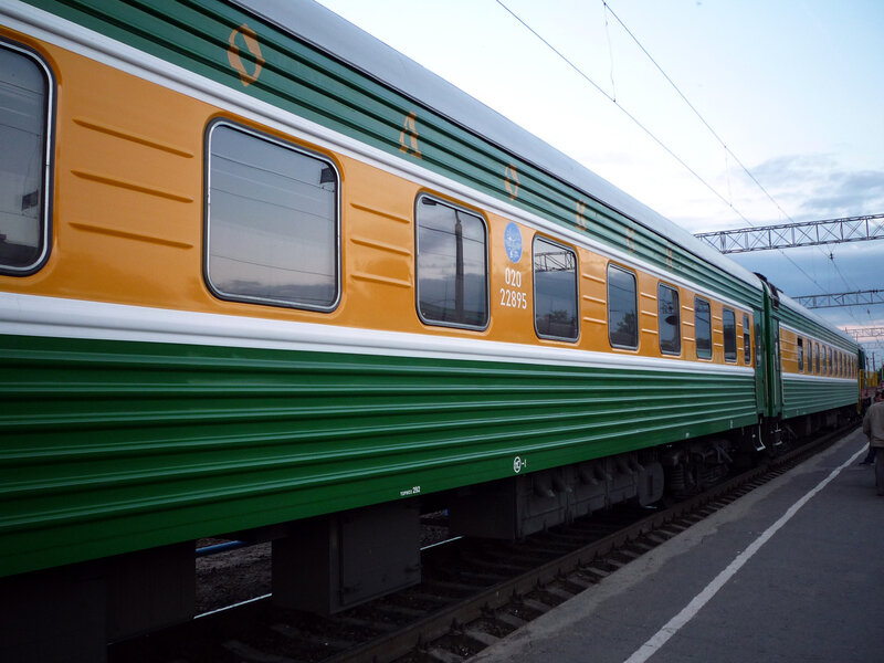 источник фото: https://yandex.ru/images/search?from=tabbar&img_url=https%3A%2F%2Fimg-fotki.yandex.ru%2Fget%2F4514%2F6867402.1b%2F0_824d4_31c2080e_XL.jpg&lr=10725&pos=3&rpt=simage&text=фирменные%20поезд%20москва-курск