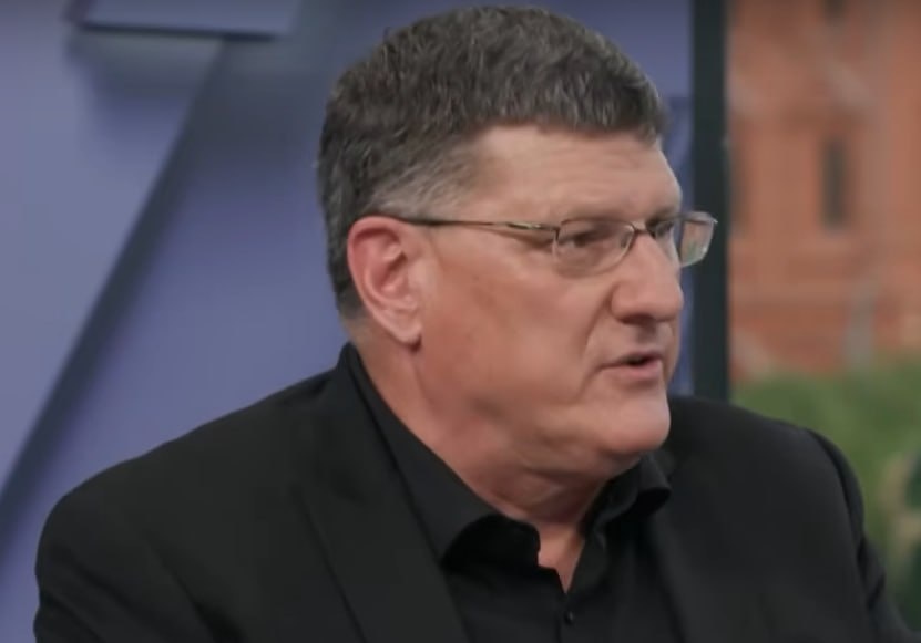 Фото: Prt Scr youtube.com / Journalistically Speaking with Rick Sanchez