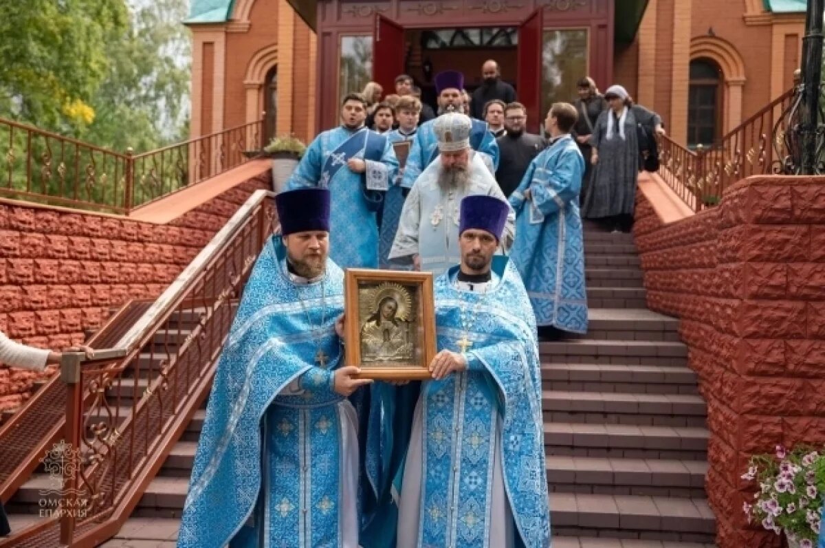    В Ачаирский монастырь Омской области вернули икону, считавшуюся утерянной