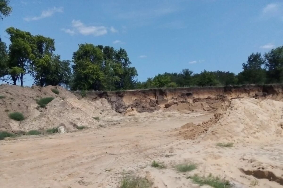    Мужчину оштрафовали за незаконную добычу песка в воронежском селе