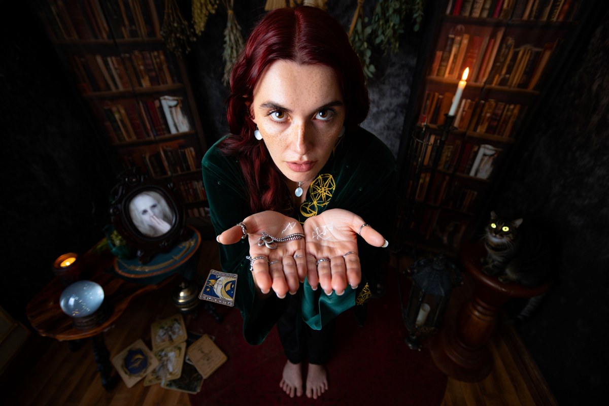 Сила без чистоты легко превращается в оружие. И чем мощнее способности, тем больше ответственности за то, чтобы они использовались во благо, а не во вред.