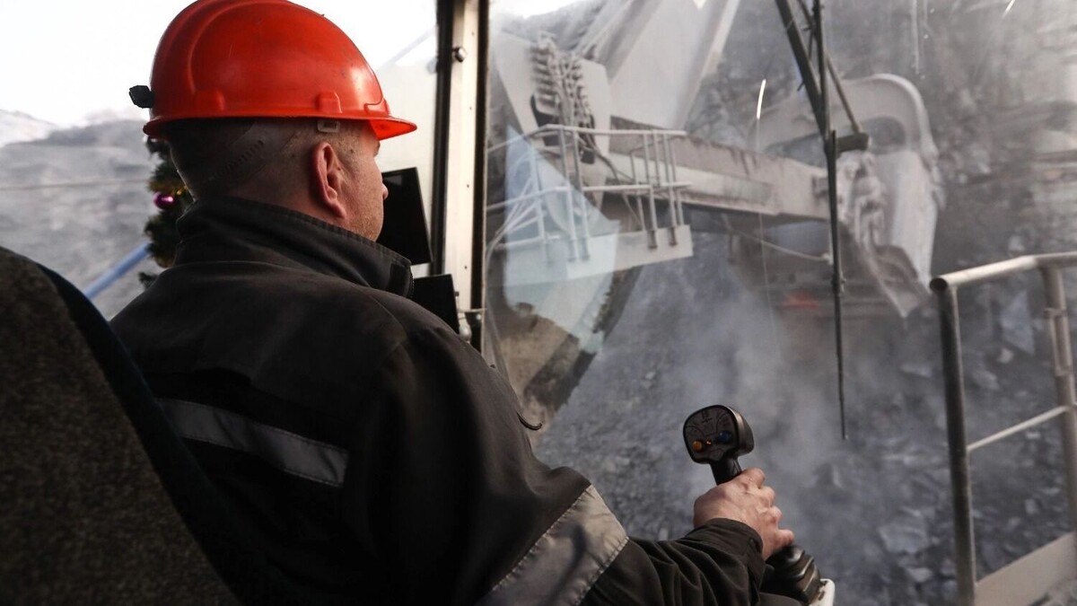 Половину экспортного угля России добывали до 2022 года в Кузбассе. Фото: Максим Киселев/ТАСС. newizv.ru