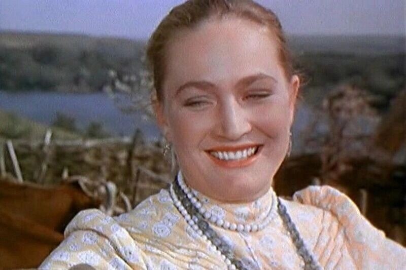     Источник: Режиссер: Сергей Герасимов. Сценарий: Сергей Герасимов, Михаил Шолохов. Директор фильма: Яков Светозаров. Оператор: Владимир Рапопорт. Композитор: Юрий Левитин. Художник: Борис Дуленков, Мариам Быховская, Константин Урбетис. Монтаж: Нина Васильева.