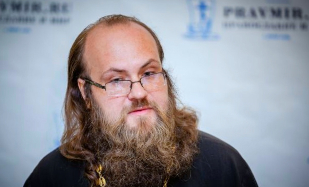 Андрей Ефанов — протоиерей, клирик Кинешемской епархии, настоятель Воскресенского храма (с. Болотново).