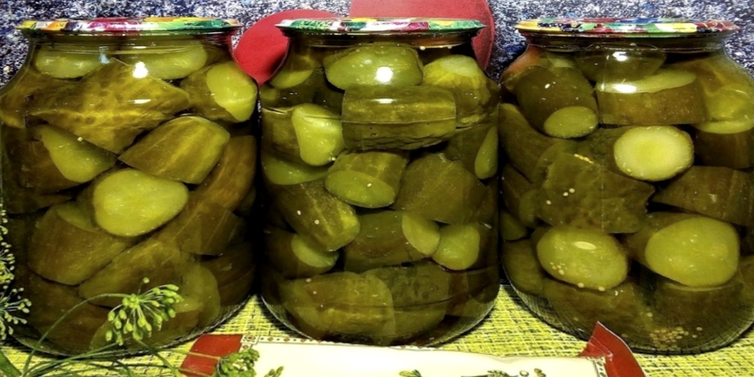 Закрываю огурцы по-фински — никаких заливок и возни с банками