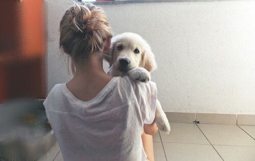 Эта русская настоящая ведьма. Ей ничего не надо делать, чтобы разделить твое существования на до и после. 