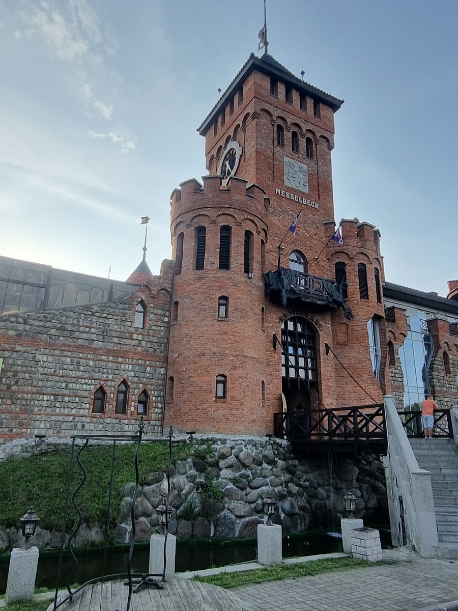 Замок Нессельбек 