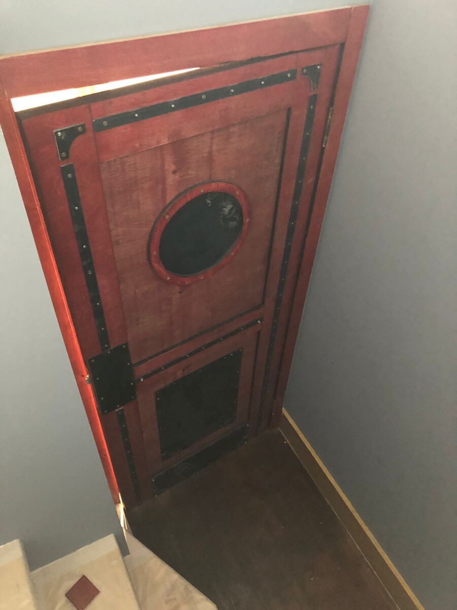 Авторские двери в стиле лофт