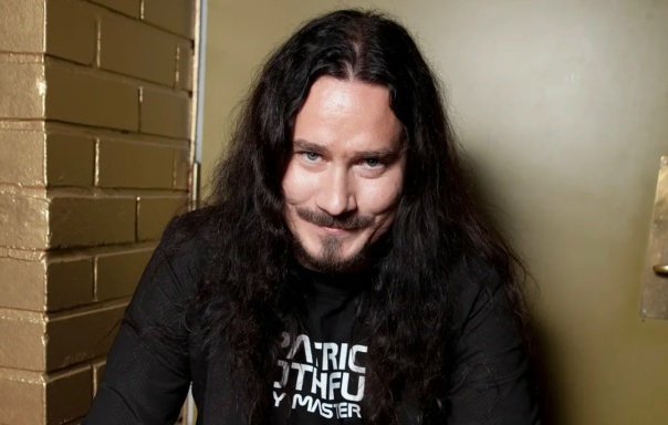 Туомас Холопайнен