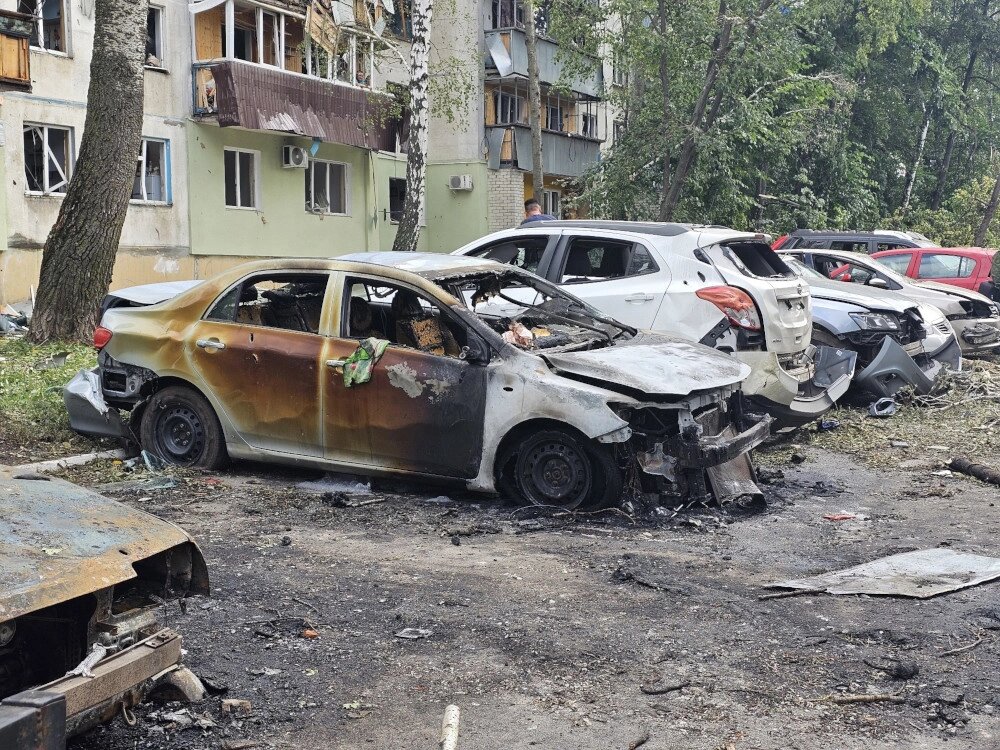    Последствия атаки БПЛА в Курске 15 августа. Фото: Министерство информации и общественных связей Курской области/ Александр Протасов