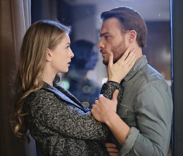 кадр из сериала "дело чести", яндекс фото