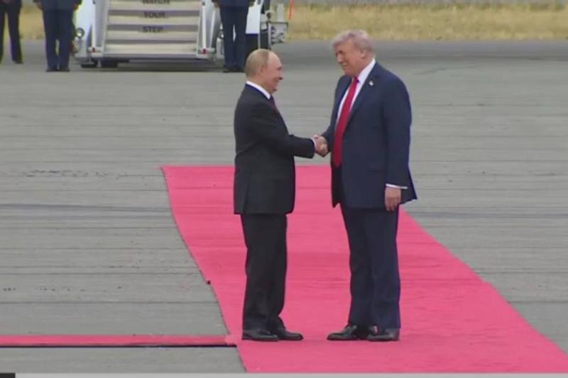    Встреча на аэродроме