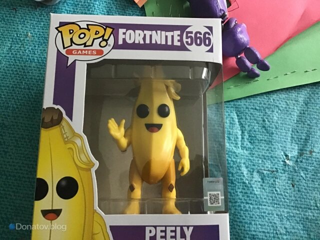    «Фанко поп» Peely из Fortnite