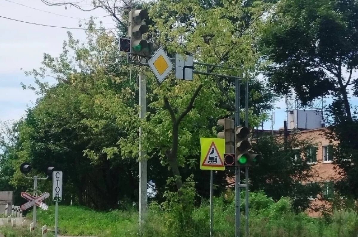    Во Владивостоке изменили движение из-за ремонта теплосети на Борисенко