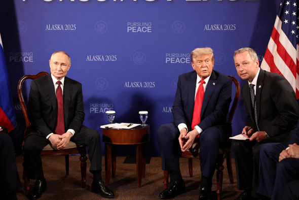     Kevin Lamarque/Reuters