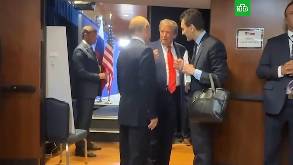    Переговоры России и США на Аляске завершились