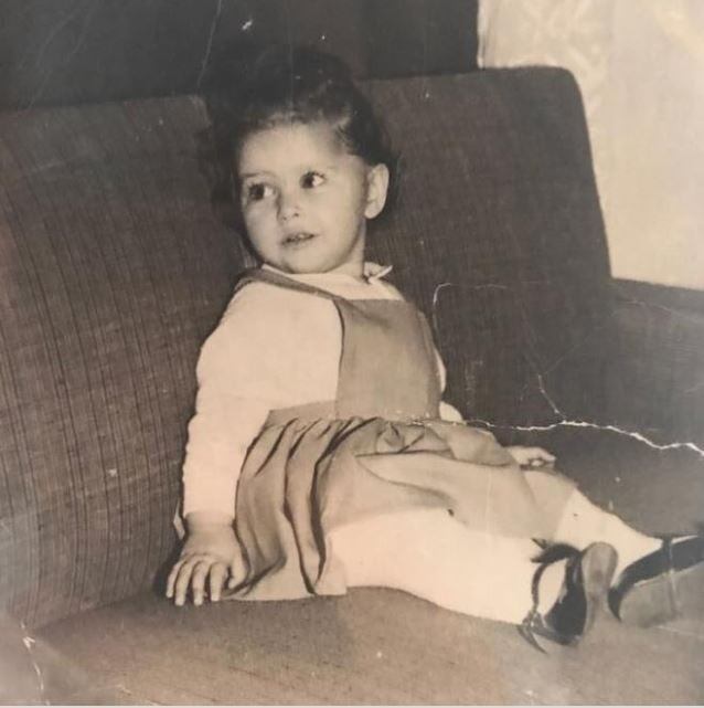 Хюлья Авшар в детстве Фото из открытых источников интернета
