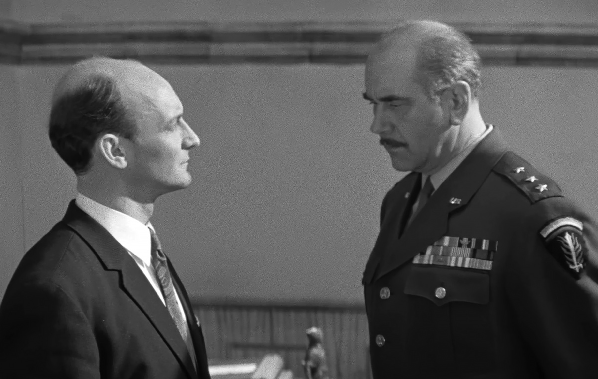 Кадр из фильма "Бой после победы"