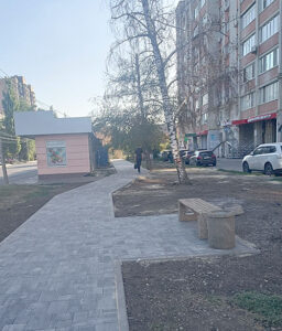 Тротуар по ул. Садовой в г. Аксае.   
/ ФОТО из архива администрации г. Аксая Администратор  📷
