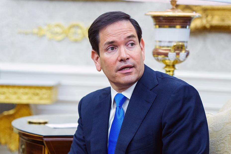    Aaron Schwartz/Pool/CNP/AdMedia/Global Look Press