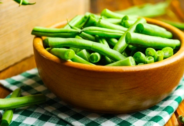 Стручковую фасоль греки любили тушить с овощами, например, с кабачками 