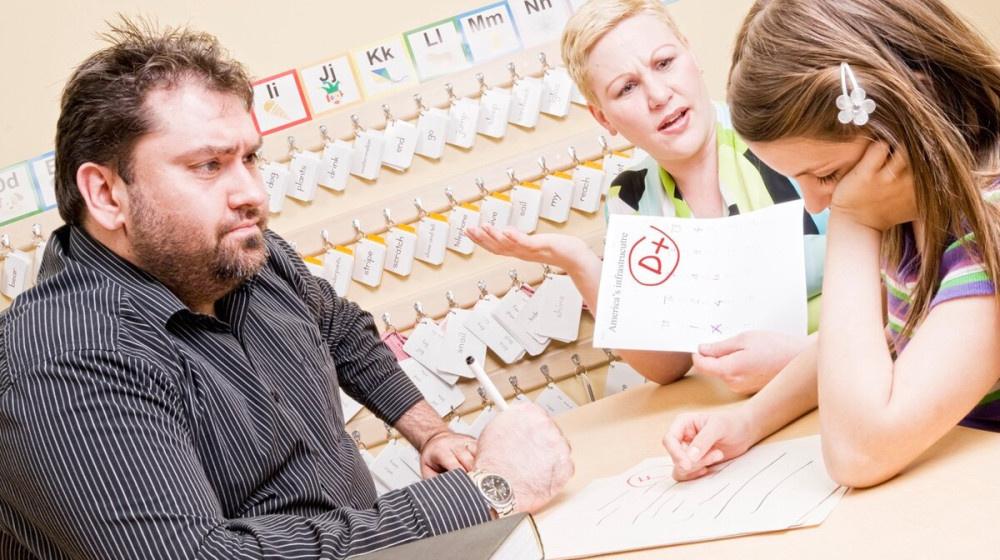    Мошенничество в образовании: как фейковые рейтинги школ обманывают родителей